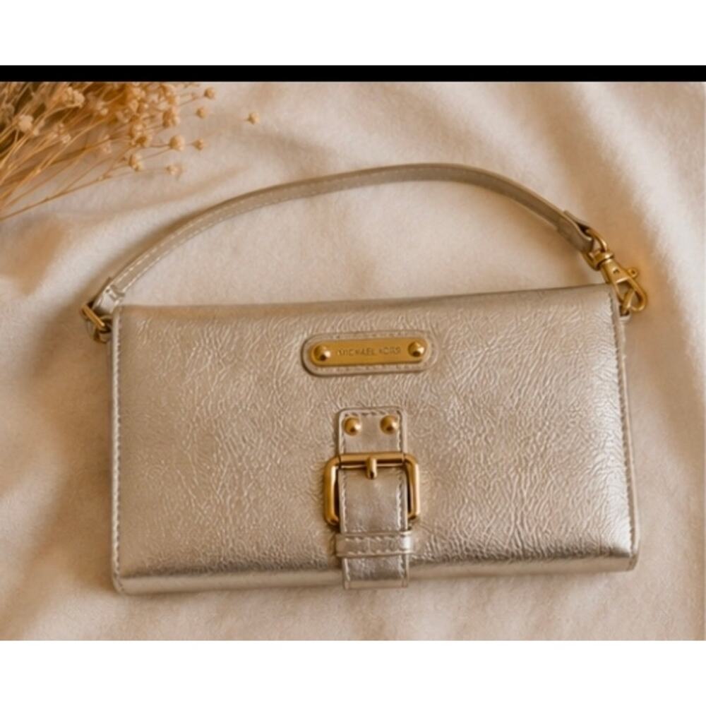 Michael Kors Liquid Gold Convertible Wristlet Clutch ✨ Y2K Glam Grab & Go - Picture 8 of 10